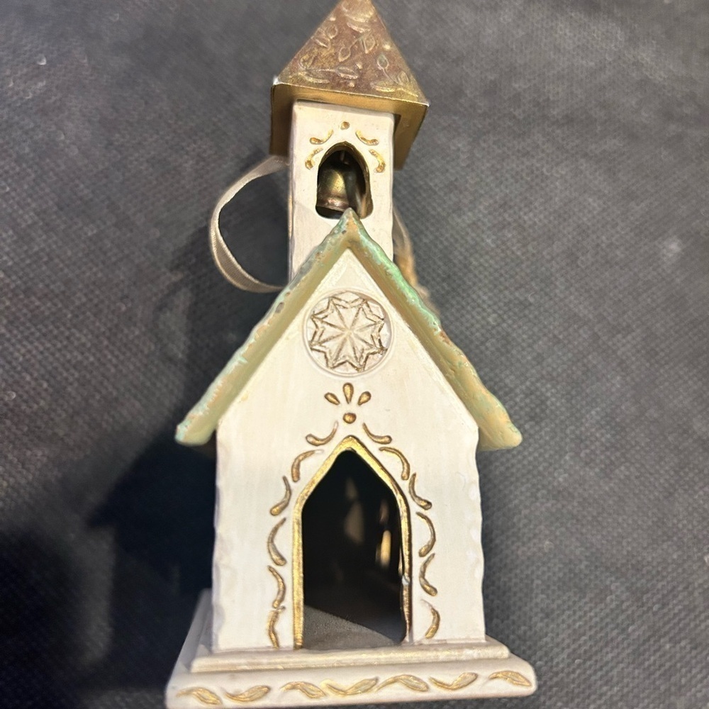 Hallmark Ornament - 2006
